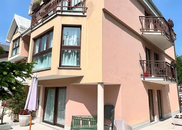 3-4 P- Bett - Residenz Frejus By Interhome شقة